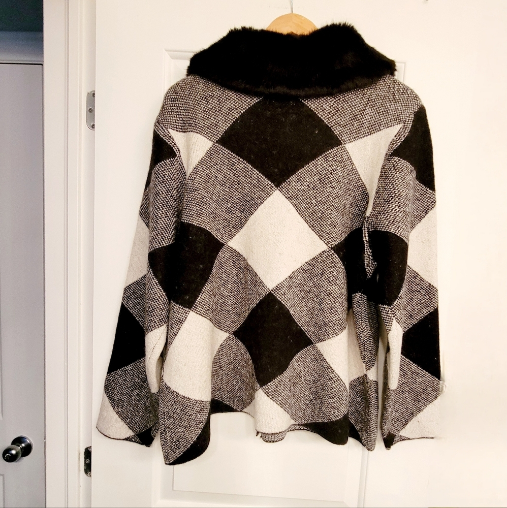 Cynthia Rowley Elegant Black and White Checkered Women's Coat Size 2X - Picture 3 of 9